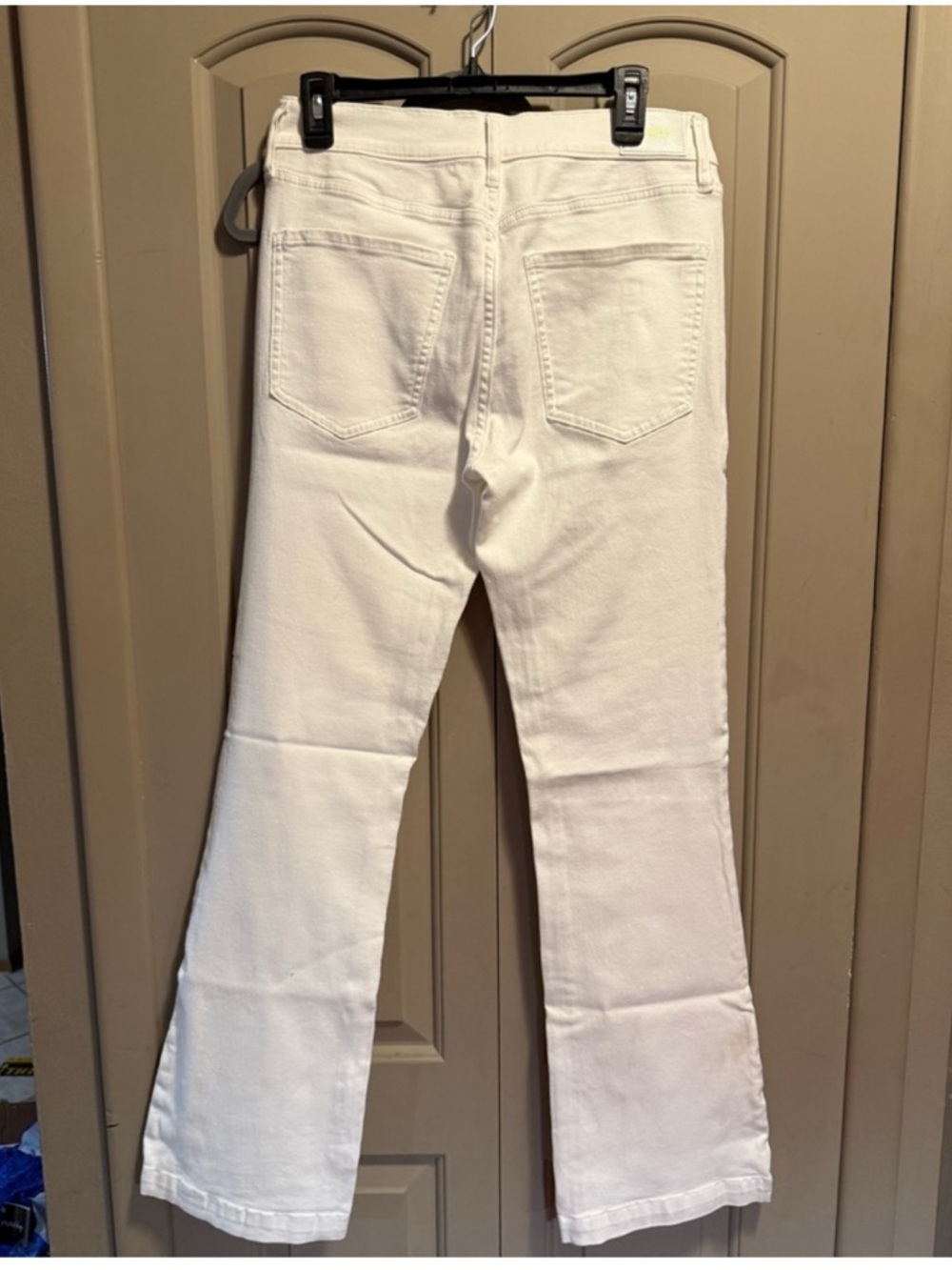 Express White Boot-Leg Jeans for Women - Picture 3 of 4